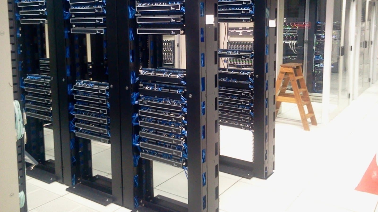 Free computer server room image. File photograph.