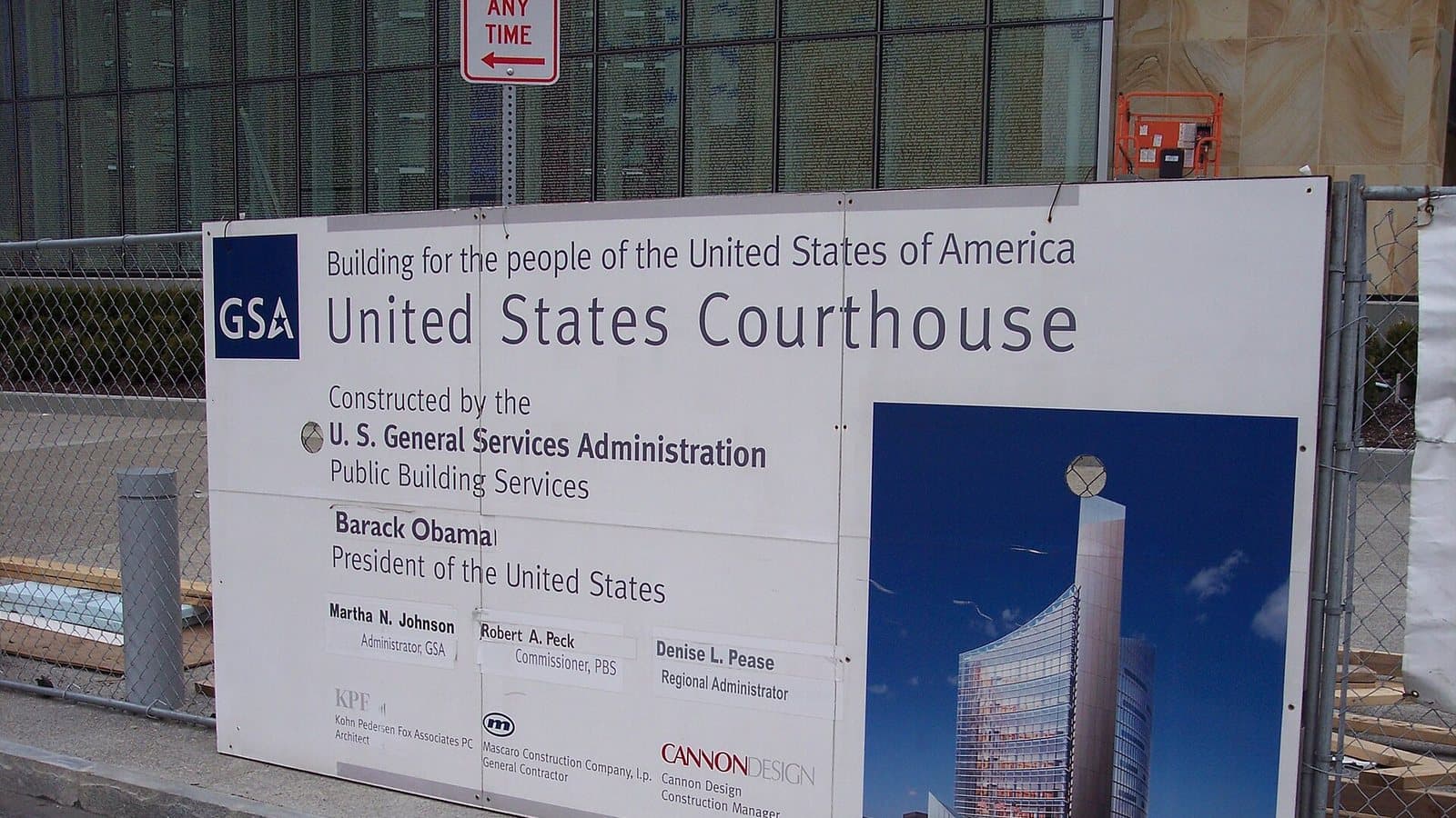 Buff fed courthouse sign. File photograph.