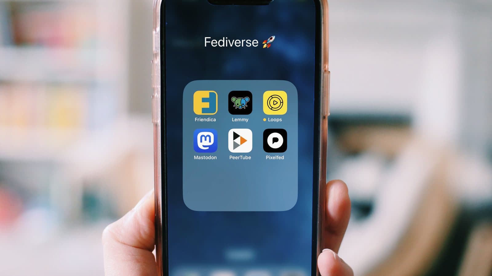 Fediverse smartphone apps (photo by Elena Rossini). File photograph.