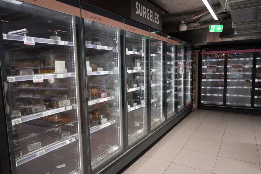 Illustration de la cyberattaque visant les systemes de refrigeration des supermarches en France